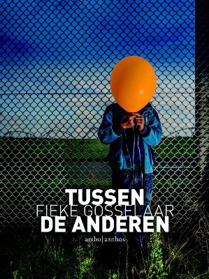 gosselaar tussen de anderen